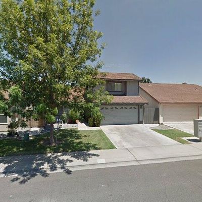 3313 Perisburg Ln, Ceres, CA 95307