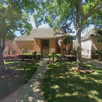 3318 Chapel Bend Dr, Houston, TX 77068