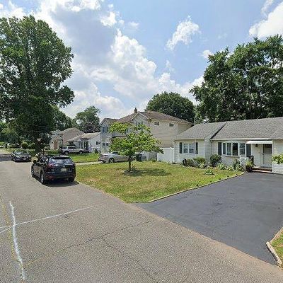 3338 Banta Rd, South Plainfield, NJ 07080