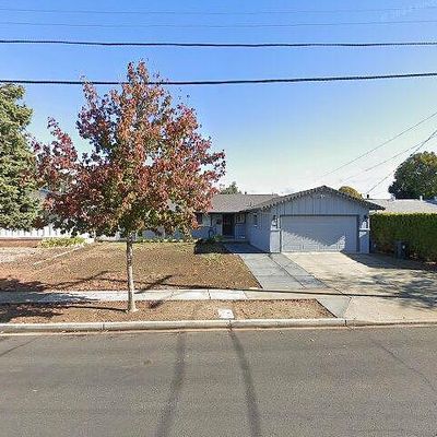 3362 Macleod St, Napa, CA 94558