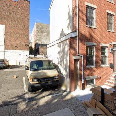 338 S Hicks St, Philadelphia, PA 19102