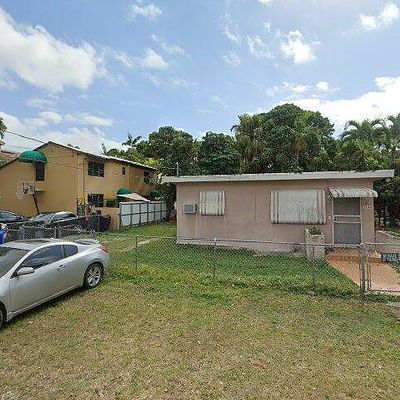 3388 Sw 28 Th Ter, Miami, FL 33133