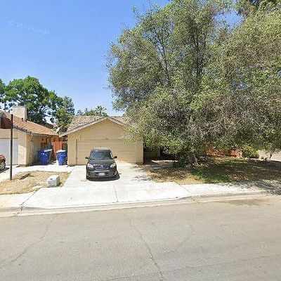 3395 N Berlin Ave, Fresno, CA 93722