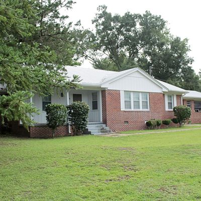 34 A St, Bay Springs, MS 39422