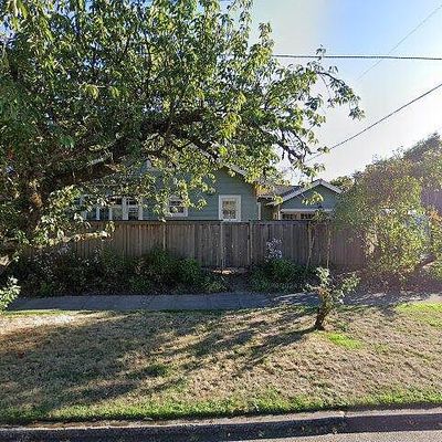 34 N Ainsworth St, Portland, OR 97217