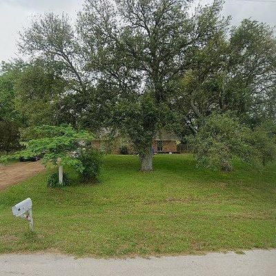 34207 Kulhanek Rd, Waller, TX 77484