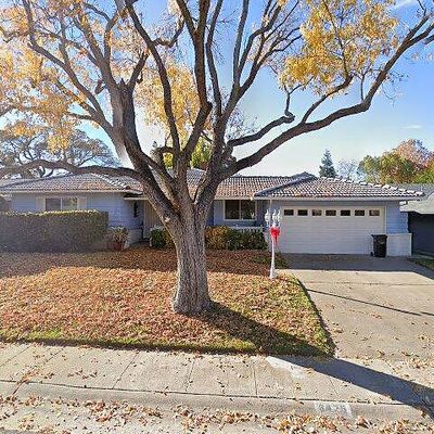 3425 Gabilan Way, Sacramento, CA 95821