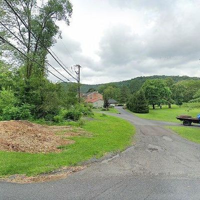 41 Pine Run Rd, Hughesville, PA 17737