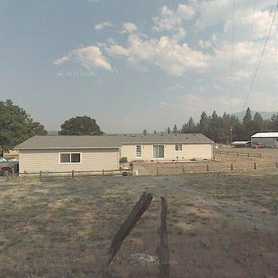 418 Walters Ln, Yreka, CA 96097