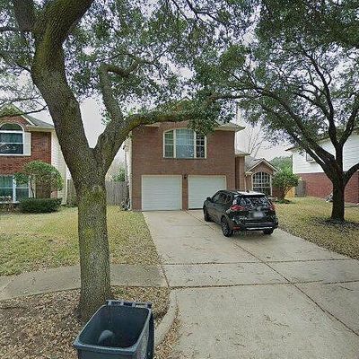 4210 W Meadows Dr, Sugar Land, TX 77479