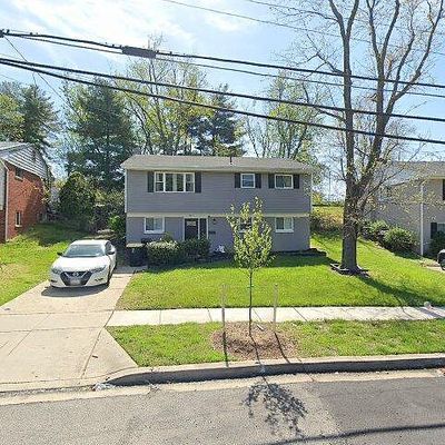 4214 Lyons St, Temple Hills, MD 20748