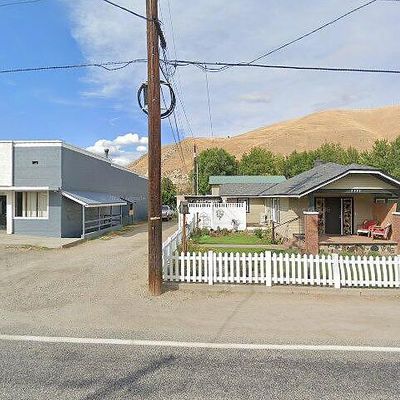 4254 Old Road, Monitor, WA 98836