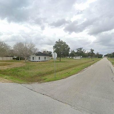 426 Arkansas St, Orchard, TX 77464