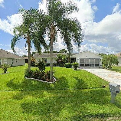 426 Sw Exmore Ave, Port Saint Lucie, FL 34983