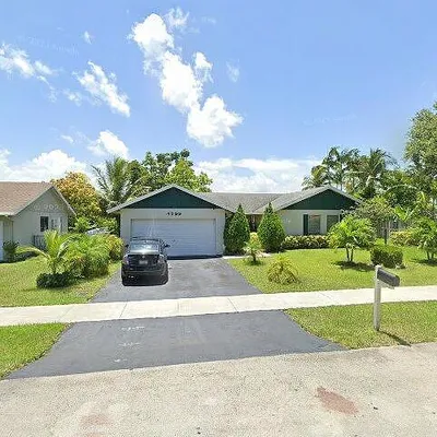 4299 Nw 18 Th Ter, Oakland Park, FL 33309