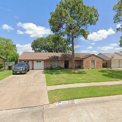 4326 Dalmatian Dr, Houston, TX 77045