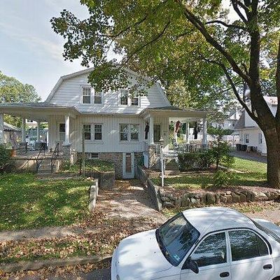 4335 10 Th Ave, Temple, PA 19560