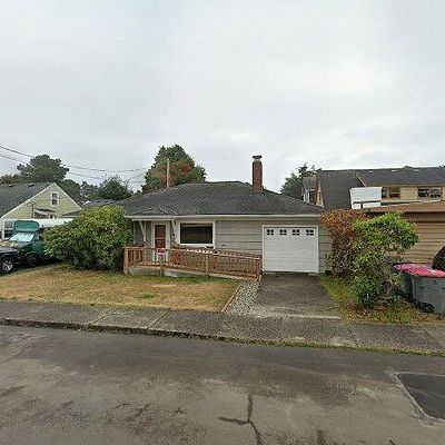 436 S Franklin St, Seaside, OR 97138