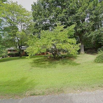 4420 Chebar Dr, Pfafftown, NC 27040