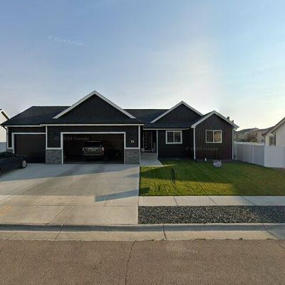 39 Saint Andrews Ln, Gillette, WY 82718