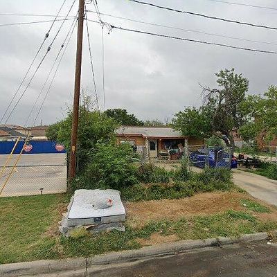 3905 N Stone Ave, Laredo, TX 78041