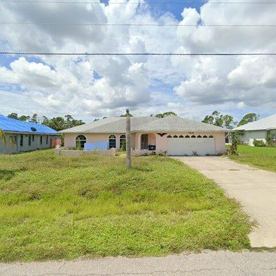 3915 Barbary Ln, North Port, FL 34287