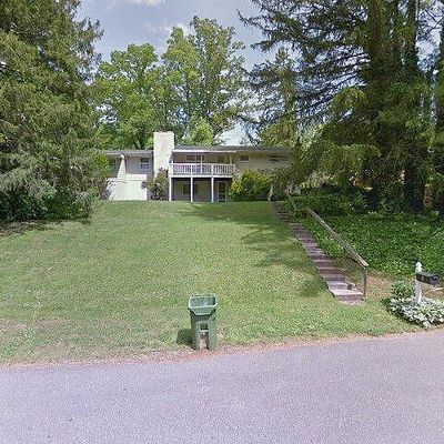 4 Ellenwood Dr, Asheville, NC 28804