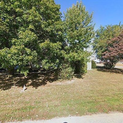 4 Nw Salevan Pl, Milford, DE 19963