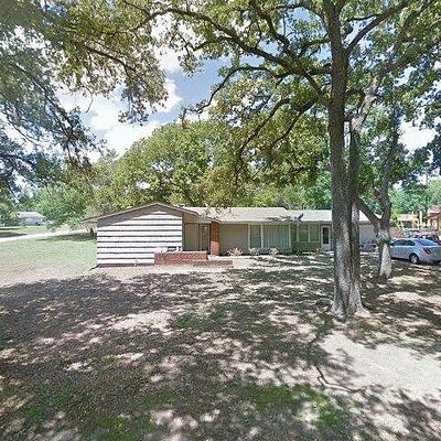 401 San Jacinto Dr, Rockdale, TX 76567