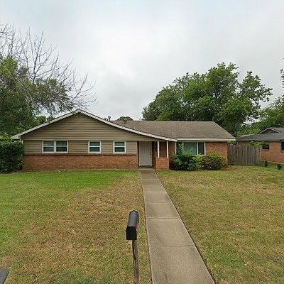 401 Vicki Pl, Hurst, TX 76053