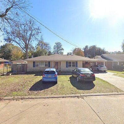 4011 Leon Dr, Alexandria, LA 71303