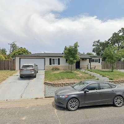 404 Raymond Dr, Ione, CA 95640