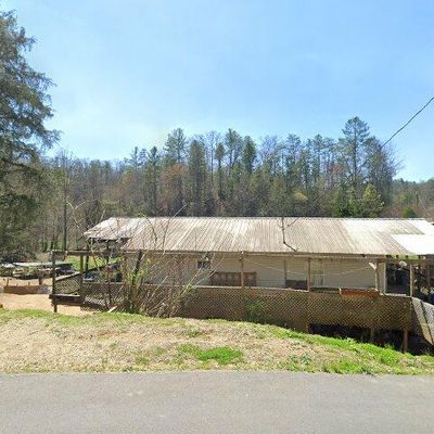 4040 Camp Hollow Rd, Sevierville, TN 37876