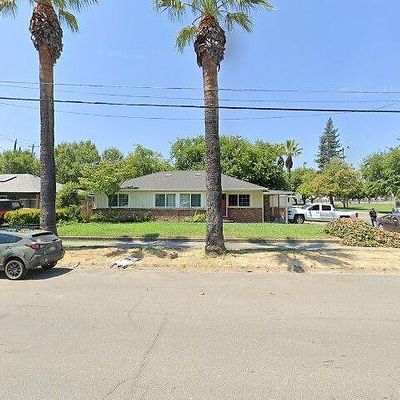 408 1 St St, Corning, CA 96021