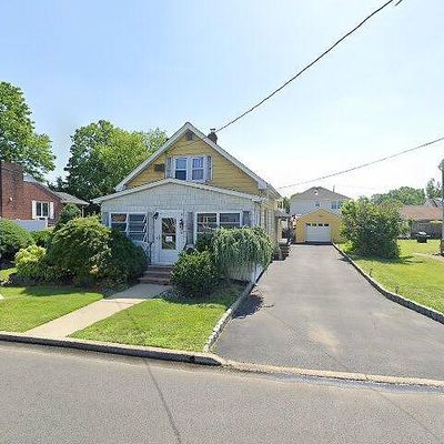 48 Frederick St, Carteret, NJ 07008