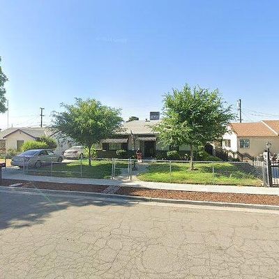 4824 E Mckenzie Ave, Fresno, CA 93727