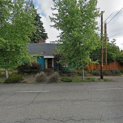 4909 Ne Halsey St, Portland, OR 97213