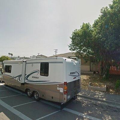 4915 Elm St, San Diego, CA 92102