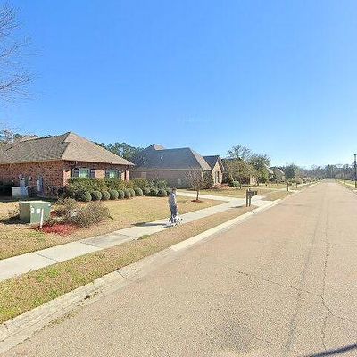 4929 Alice Louise Dr, Greenwell Springs, LA 70739