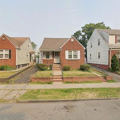 499 S Clinton St, East Orange, NJ 07018