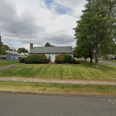 50 Hall St, West Hartford, CT 06110