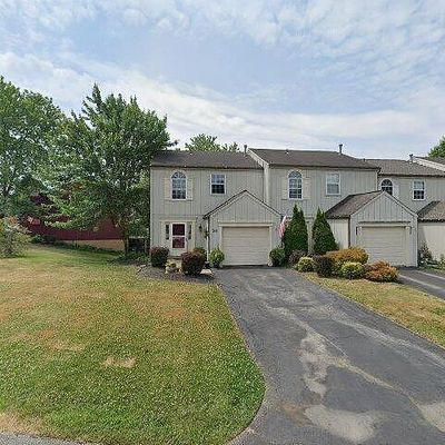 50 Monmouth Dr, Cranberry Township, PA 16066