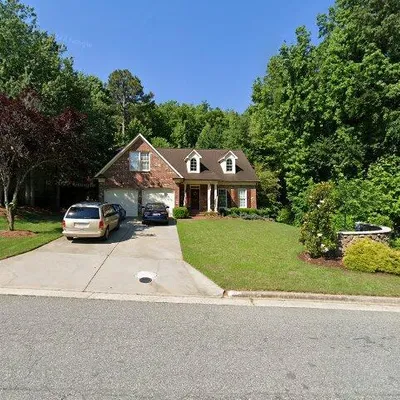 5003 Bluff Run Dr, Greensboro, NC 27455