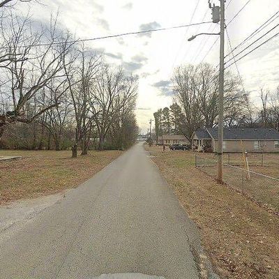 501 N 2nd St, Decherd, TN 37324