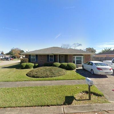 5021 Swathmore St, Marrero, LA 70072