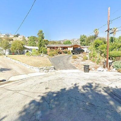 5025 Glencove Ave, La Crescenta, CA 91214