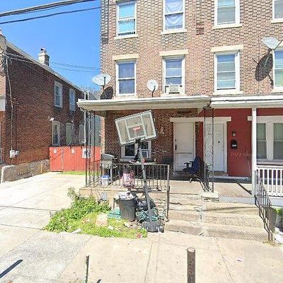 5045 Homestead St, Philadelphia, PA 19135