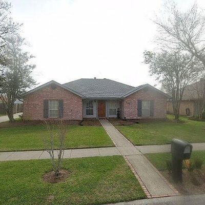 505 Clayton Dr, Houma, LA 70360