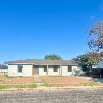 505 St Francis, Stanton, TX 79782