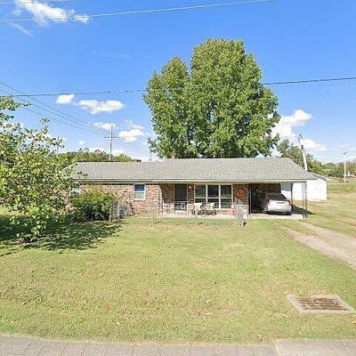 505 W Grober St, Paris, AR 72855